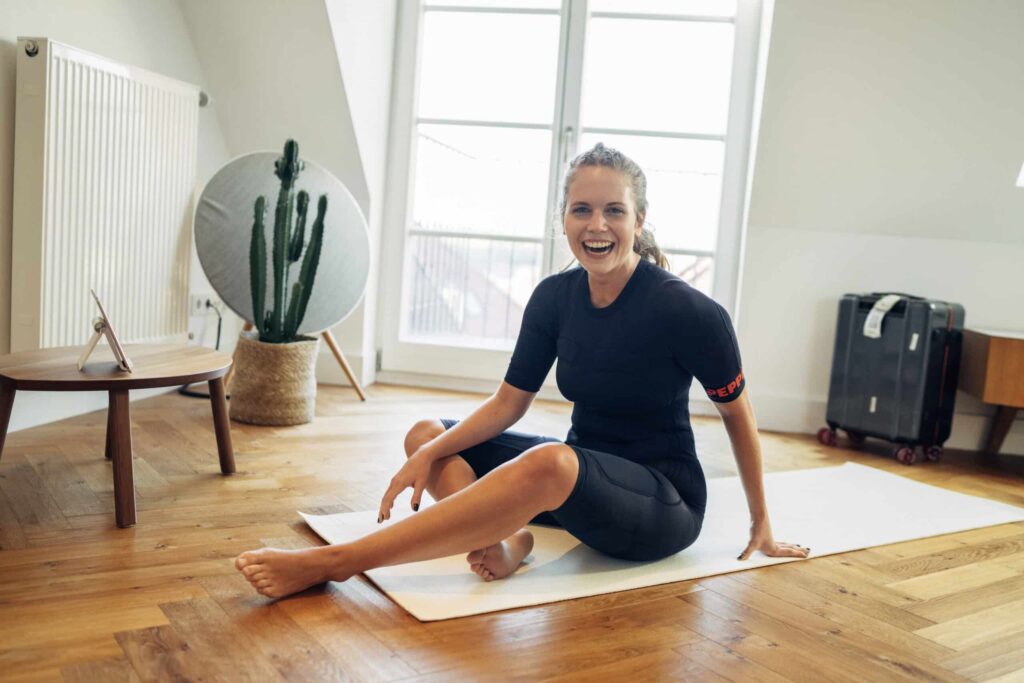 PEPPER EMS review Charly smiling